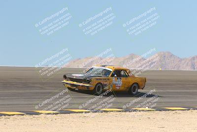 media/Oct-15-2023-Lucky Dog Racing Chuckwalla (Sun) [[f659570f60]]/2nd Stint Bowl/